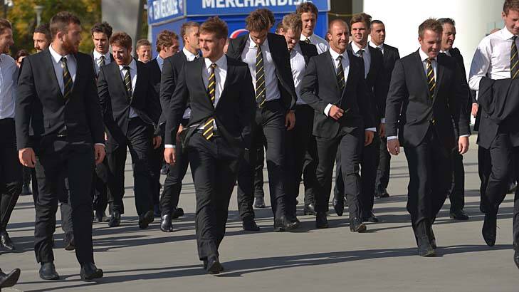 Richmond players arrive at the MCG. Photo: Joe Armao