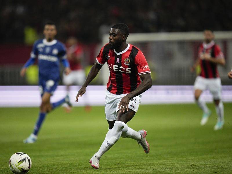 Jeremie Boga (c) scored Nice's second goal in a 3-0 win over Lorient. (AP PHOTO)