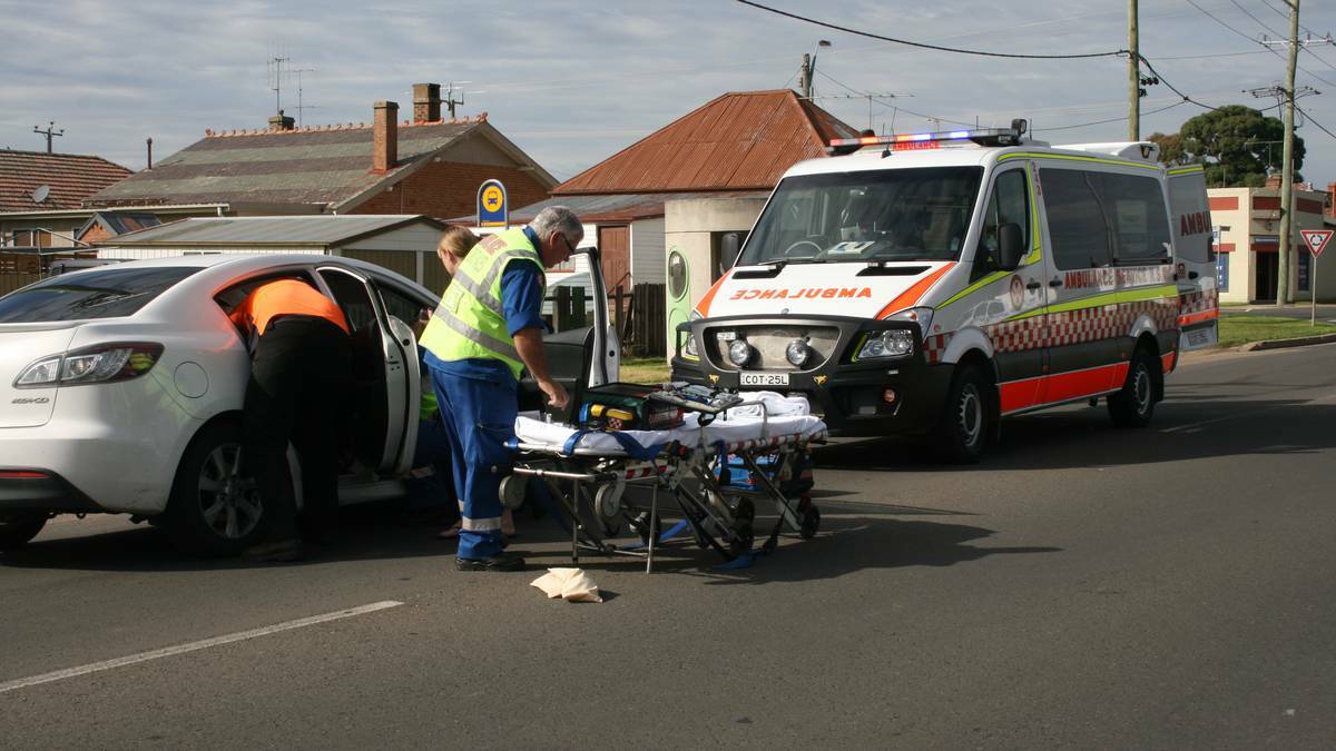 GOULBURN: Two women were taken to hospital following a two-vehicle accident. | Photo LOUISE THROWER.
