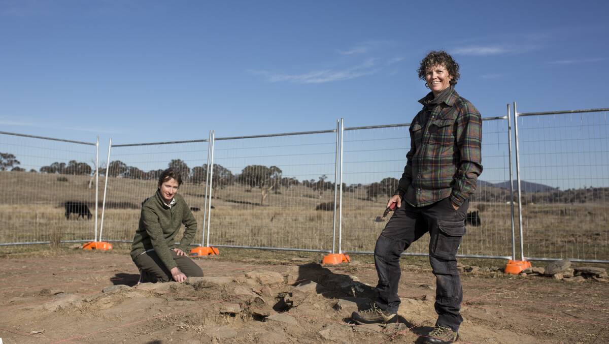 HISTORY: ANU archaeologist Dr Duncan Wright and principal archaeologist Dr Rebecca Parkes at the Googong dig. Photo: Jamila Toderas