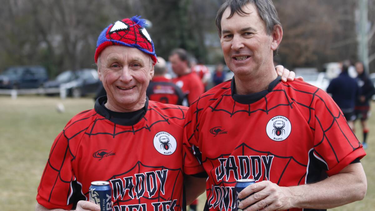  Proud daddy Long Legs Tony Cairns and Mick Toirkens.
