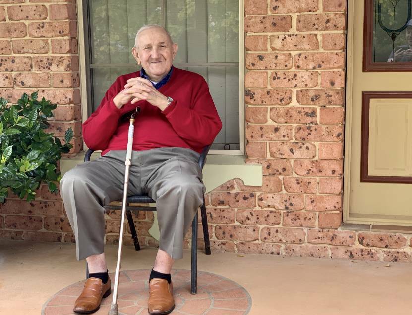 When Mudgee's Ken Brown realised at the checkout he'd left his card at home, his response was, "Sufferin' cats!". But the woman behind him in the queue took care of his $60 bill - one example of an outpouring of neighbourly care we reported on in regional Australia in 2020.