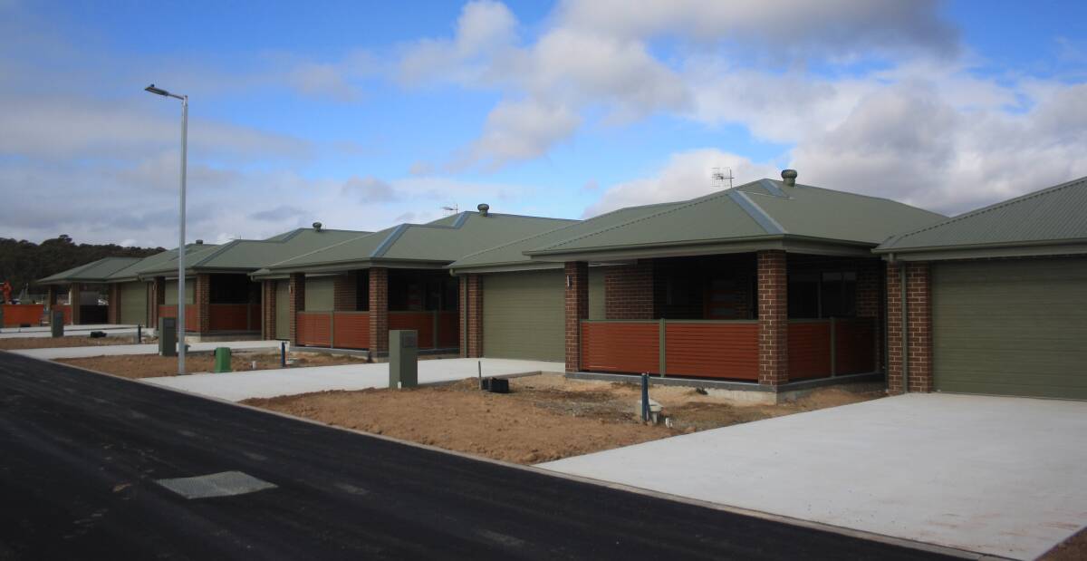 Stage 1 at Villa Estate in Bungendore is all but completed, and construction of Stage 2 is well and truly underway. These independent-living villas for over 55s or people with a disability are being sold with freehold title, so each resident will own their villa.